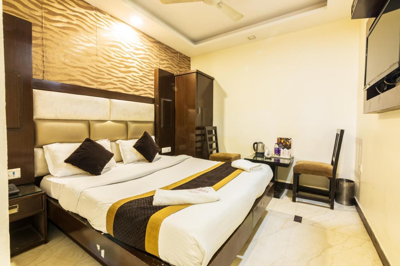 Hotel Grand Shyam- In Front Of New Delhi Railway Station-Couple Friendly Extérieur photo