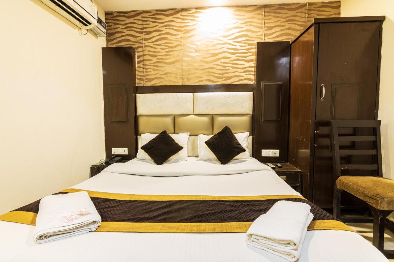 Hotel Grand Shyam- In Front Of New Delhi Railway Station-Couple Friendly Extérieur photo