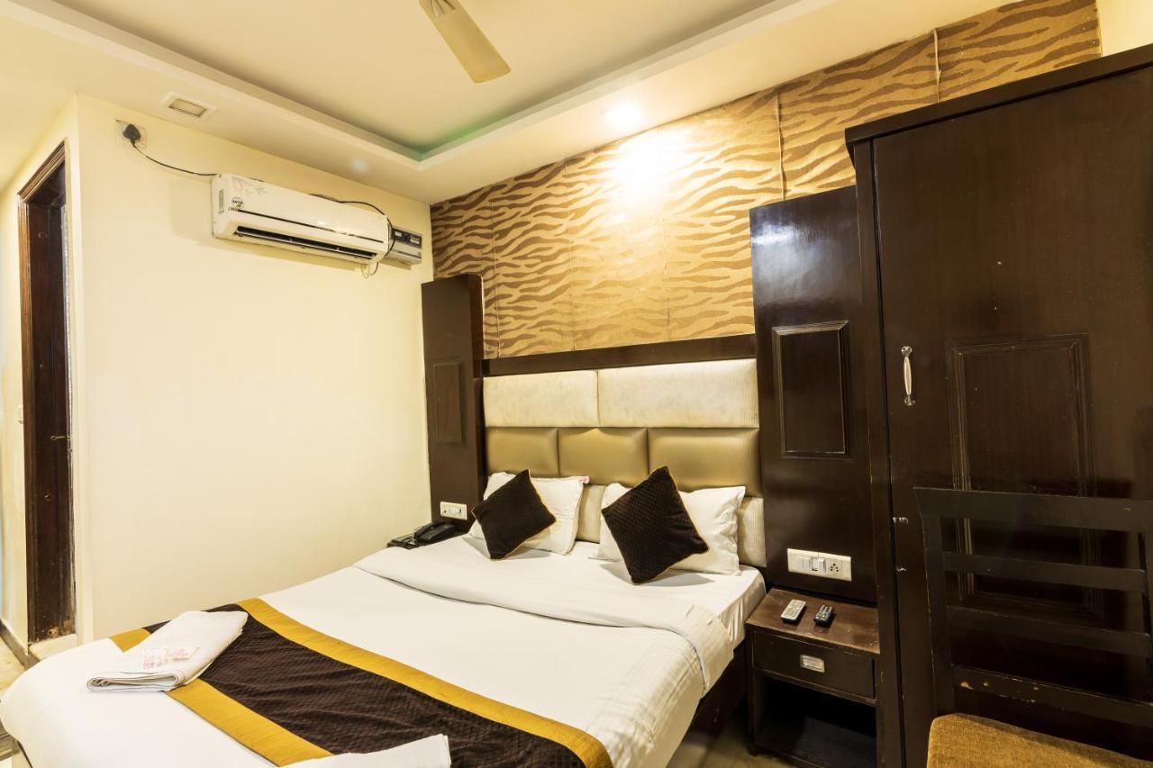 Hotel Grand Shyam- In Front Of New Delhi Railway Station-Couple Friendly Extérieur photo